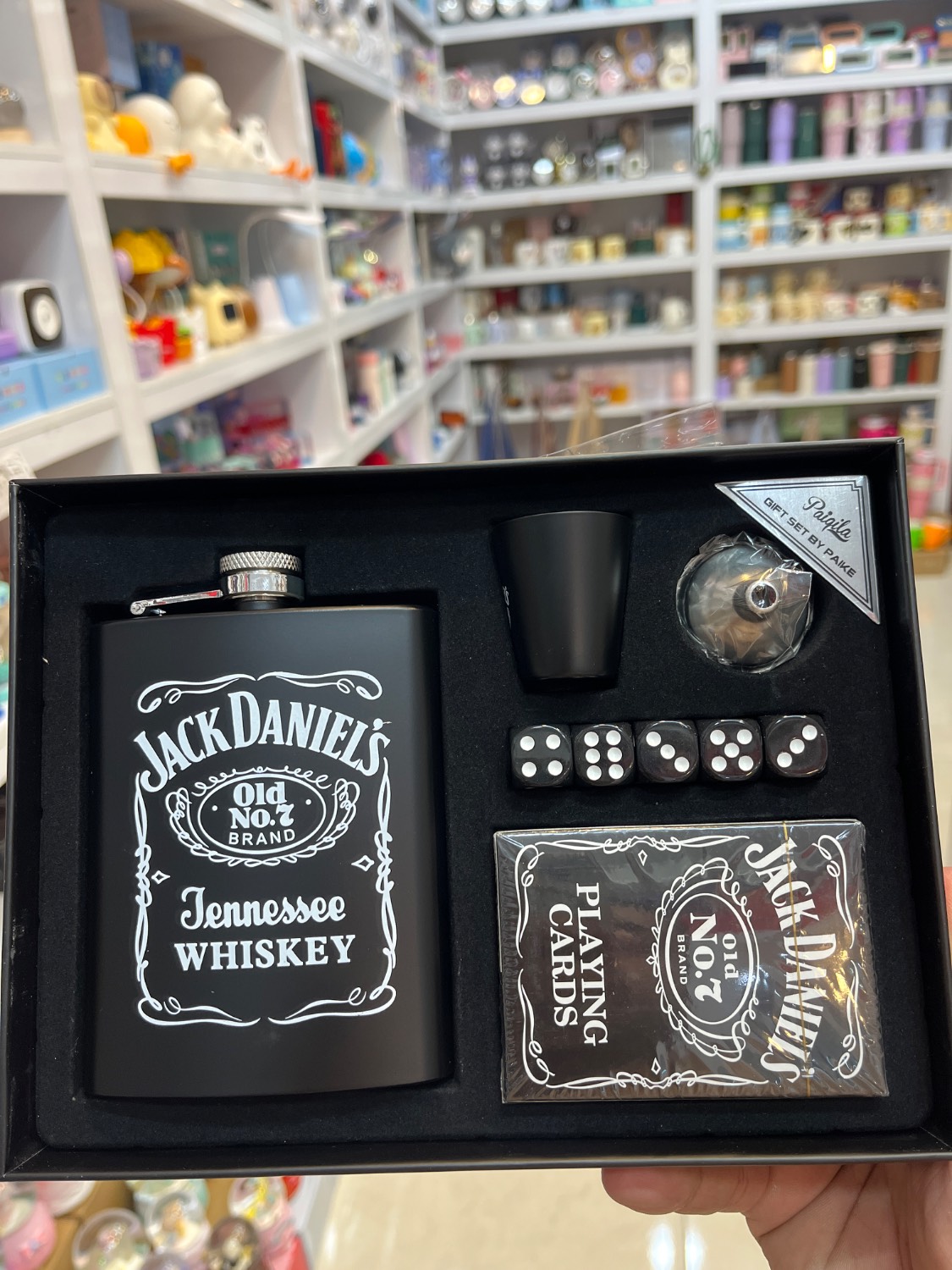 ست هدیه قمقمه جیبی و پاسور JACK DANIELS